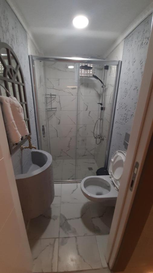 Side Leon Otel Екстериор снимка