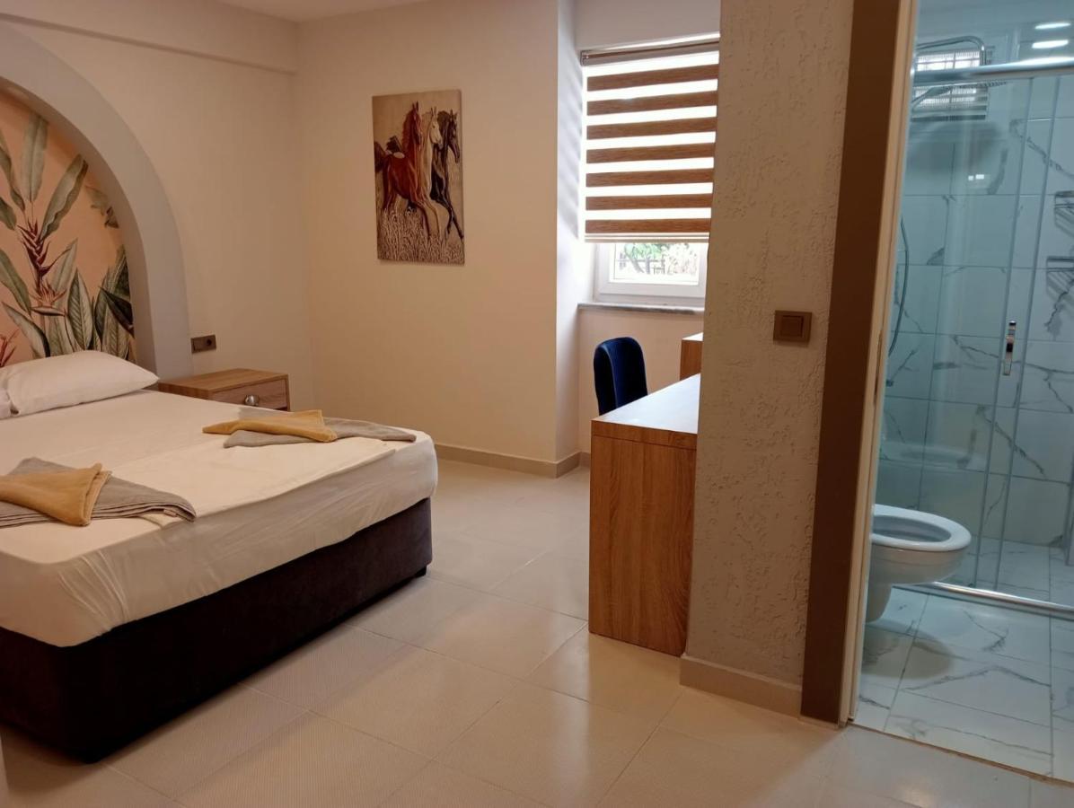 Side Leon Otel Екстериор снимка