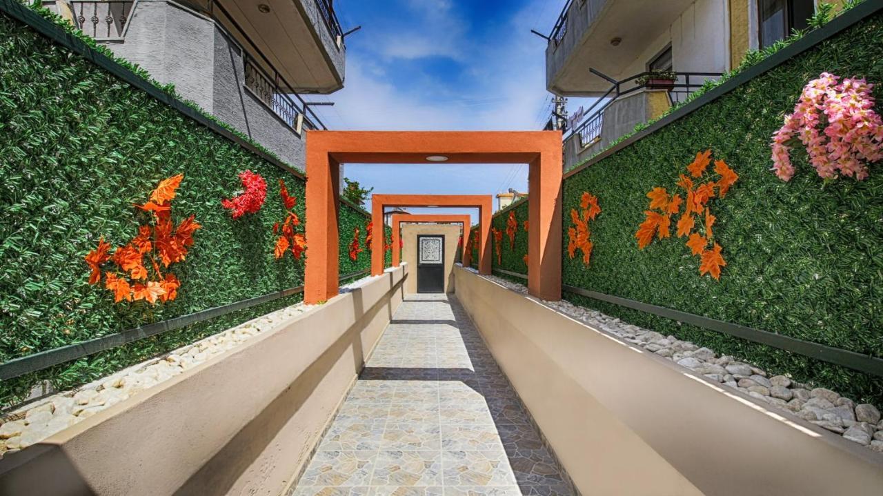 Side Leon Otel Екстериор снимка